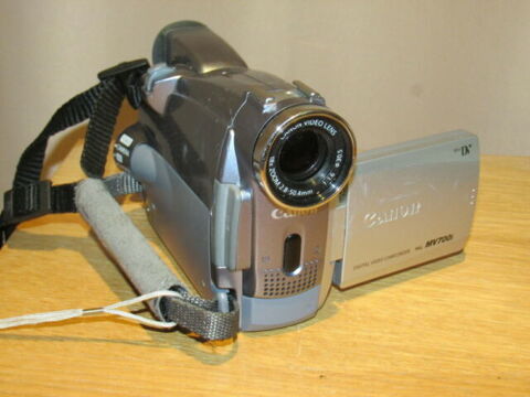 camescope mini-dv canon à réparer ou piéces 0 Versailles (78)