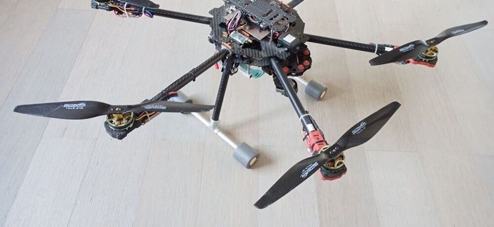 Drones Multicopt&egrave;res Jeux / jouets