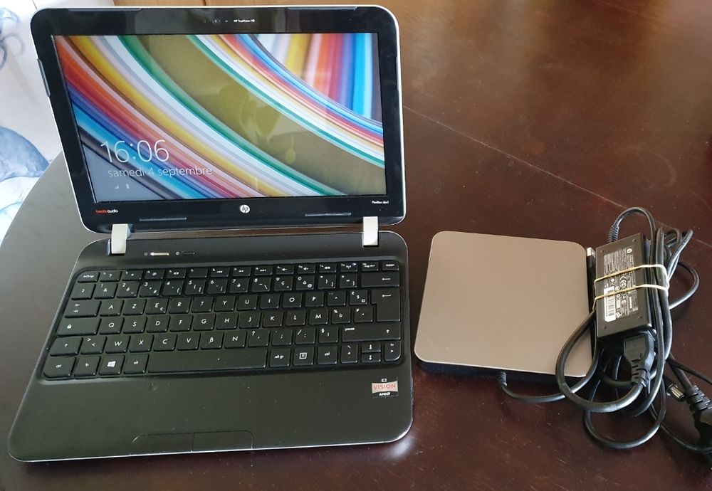 HP Pavilion dm1-4135ef Matériel informatique