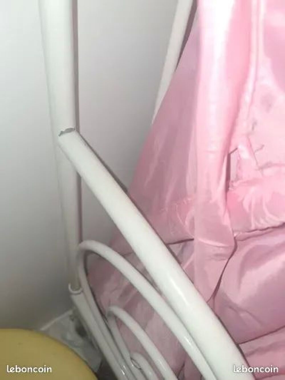 Lit &eacute;volutif ikea metal blanc &eacute;galement matelas disponible Meubles