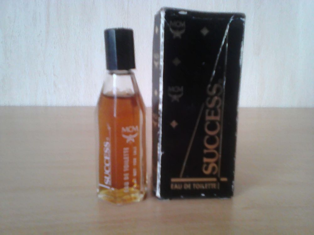 MINIATURE DE PARFUM 