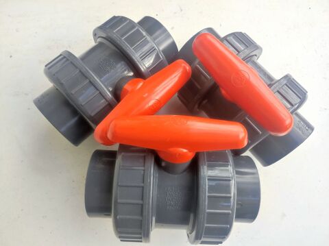 A saisir 
Vannes Boisseau sph�rique diam 63 mm 70 Charbonni�res-les-Bains (69)