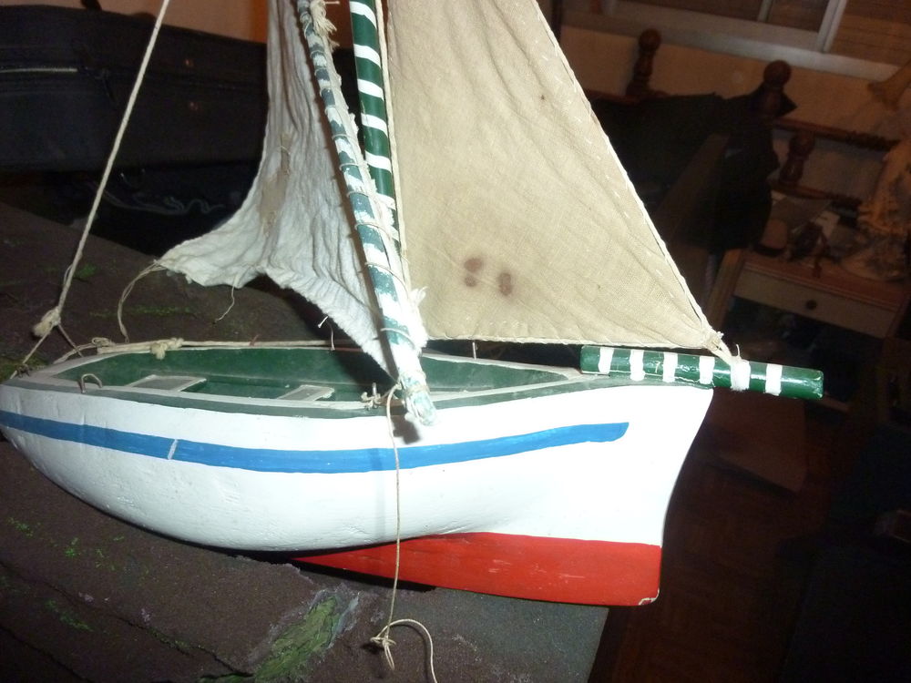maquette en bois de bateau Décoration