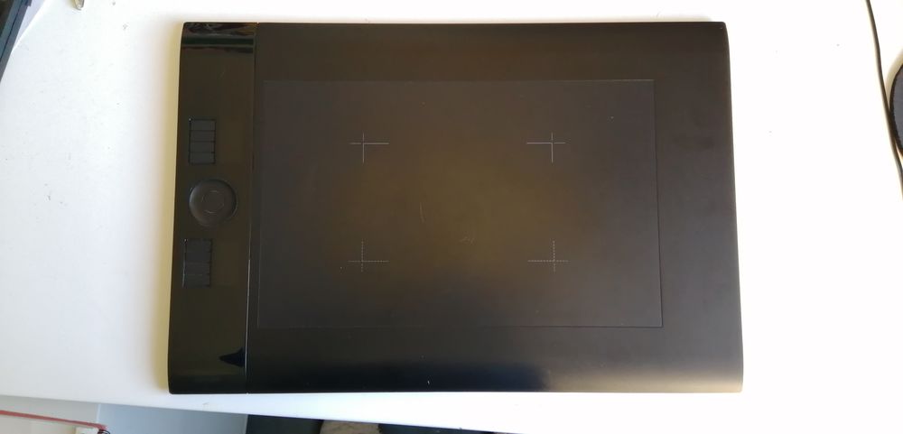 Tablette Graphique Wacom Intuos4 L Téléphones et tablettes