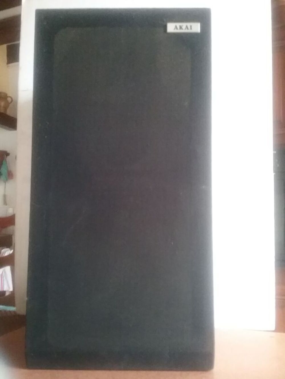 2 haut parleurs , Baffles AKAI parfait &eacute;tat Audio et hifi