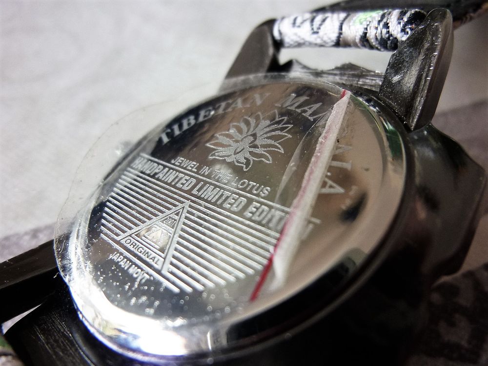 Tib&eacute;taine MANDALA montre &eacute;dition limit&eacute;e 2001 ANQ1002 Bijoux et montres