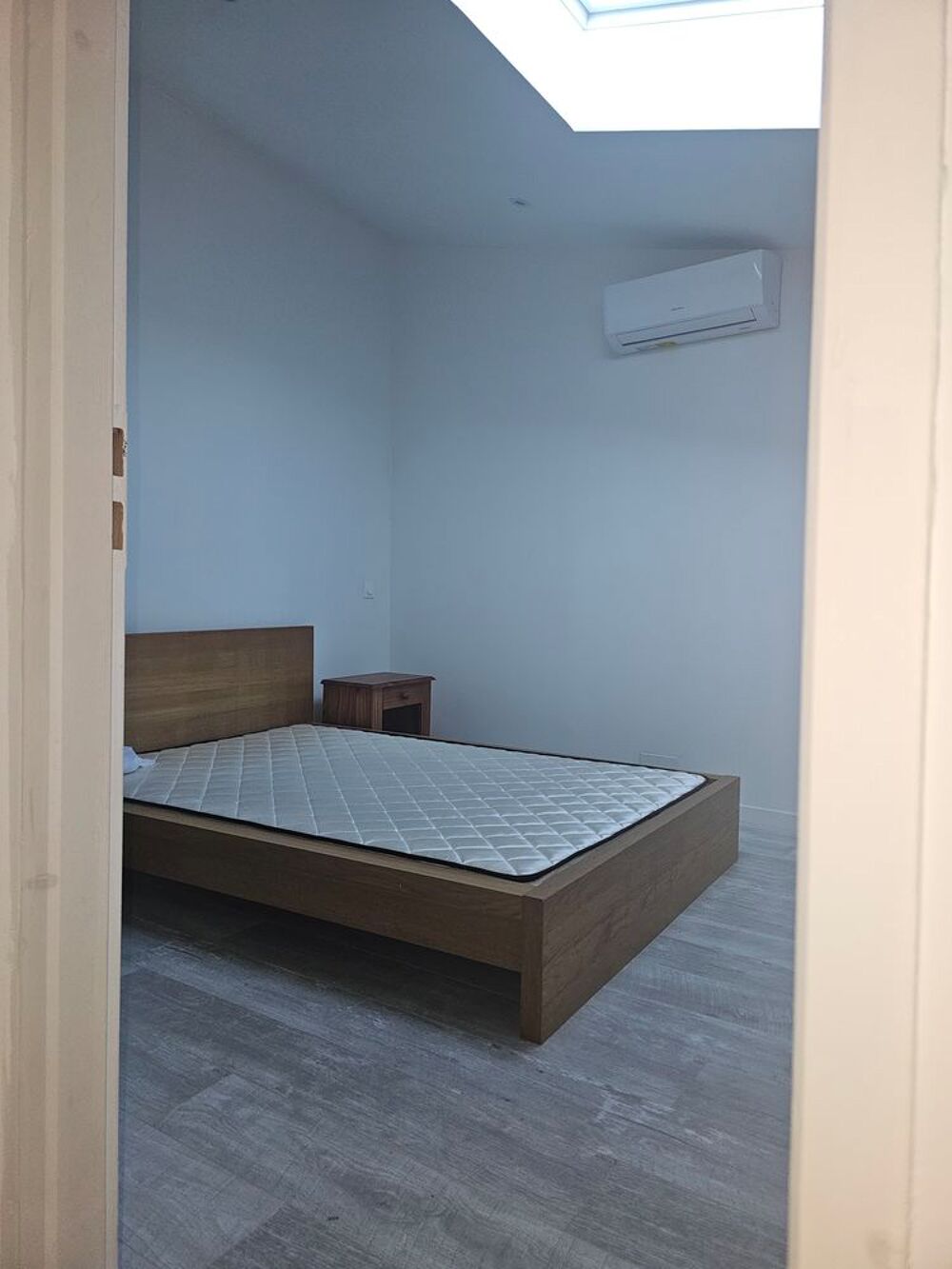 Vente Immeuble Un immeuble élevé sur quatre niveaux Manosque
