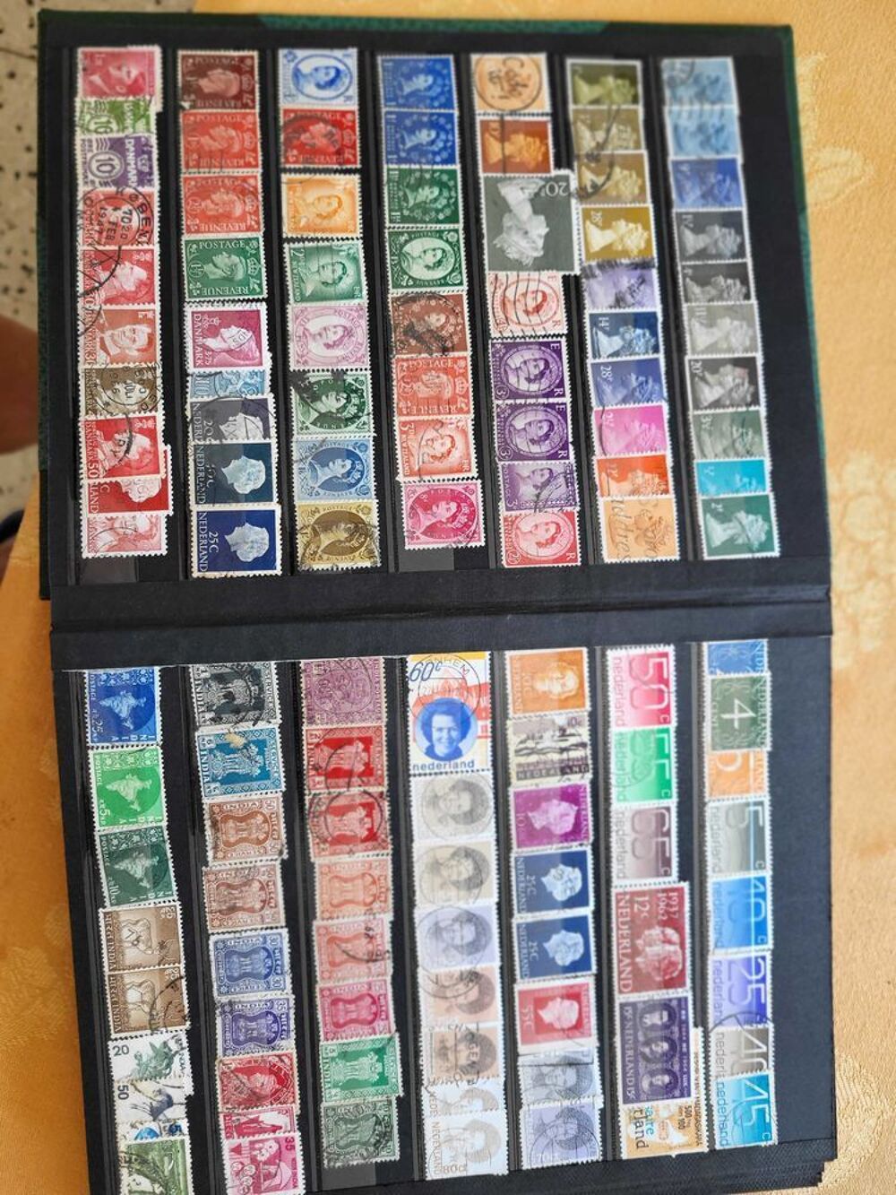 Collection de Timbres poste de France Europe et &agrave;‰trangers 