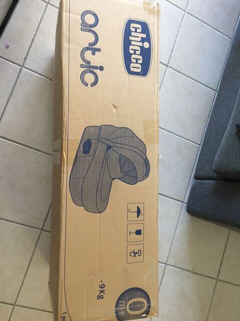 nacelle chicco 33 Marseille 6 (13)