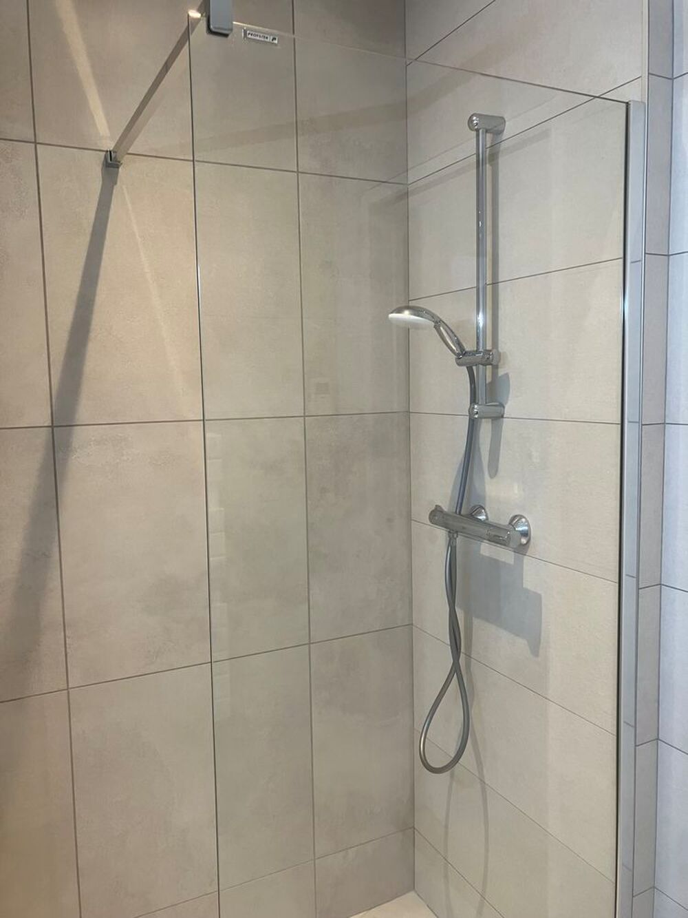 robinetterie de douche 
Bricolage