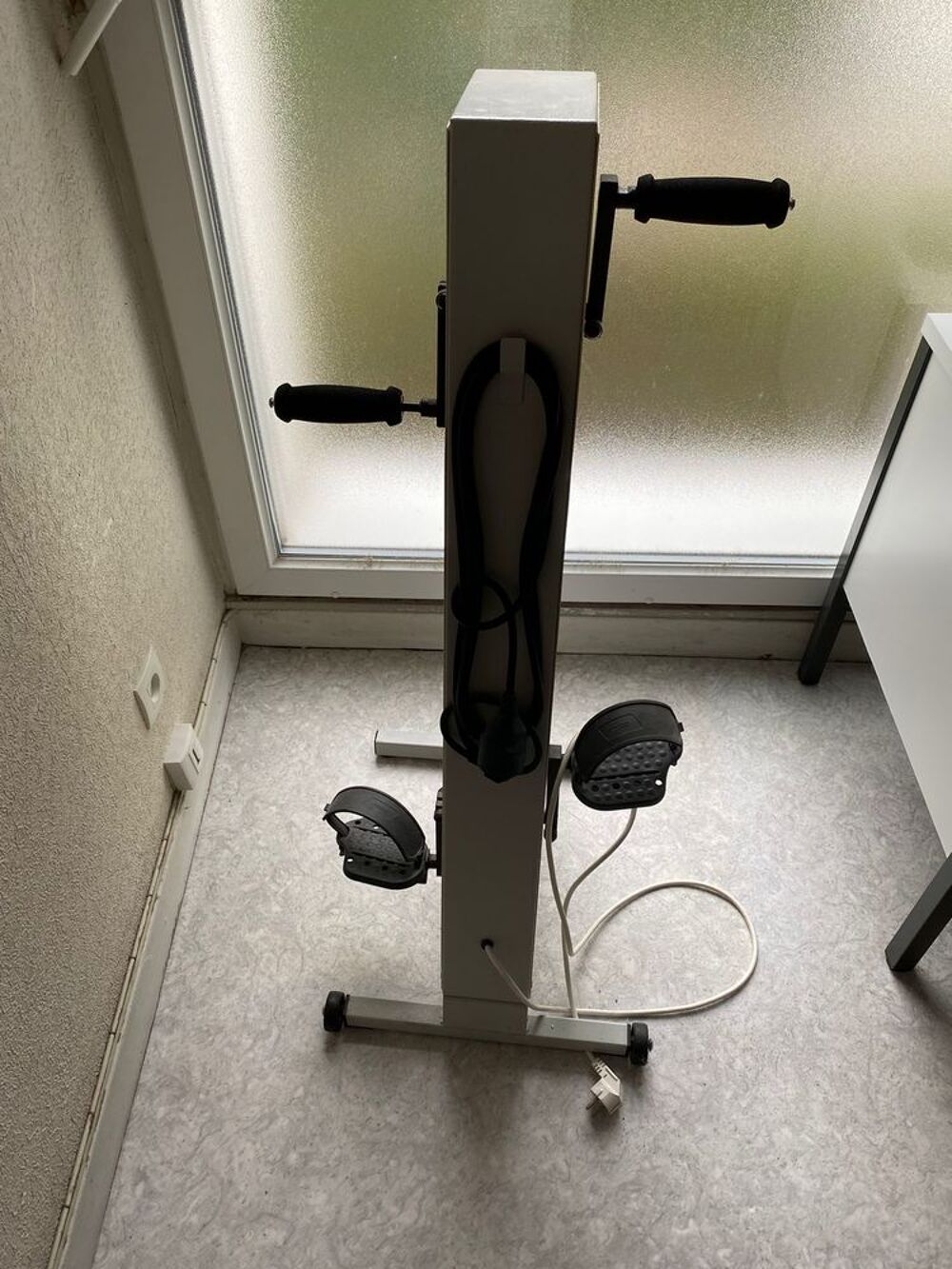 v&eacute;lo &eacute;lectrique MEDI GYM Meubles