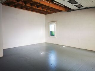  Parking / Garage  louer 45 m