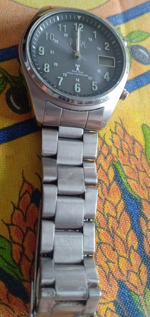 Montre homme RC Solar 10 Courbevoie (92)