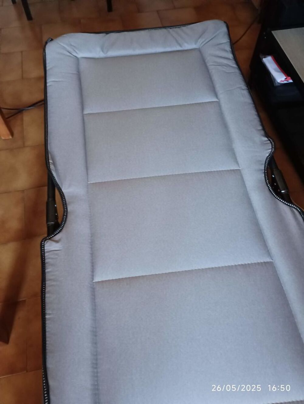 Lit de camp pour camping neuf Meubles