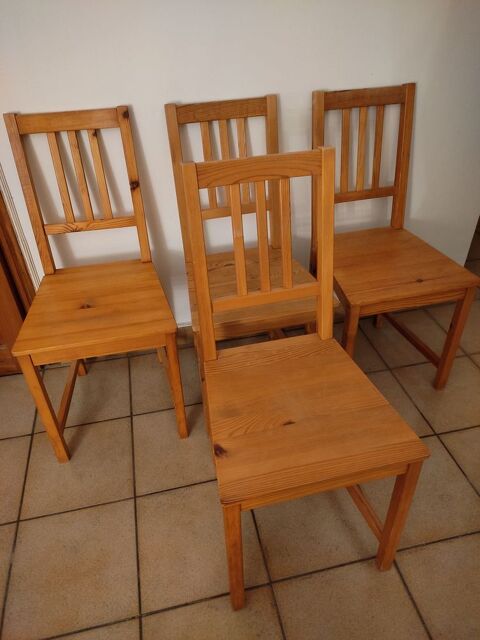 4 chaises en bois 80 Paris 20 (75)