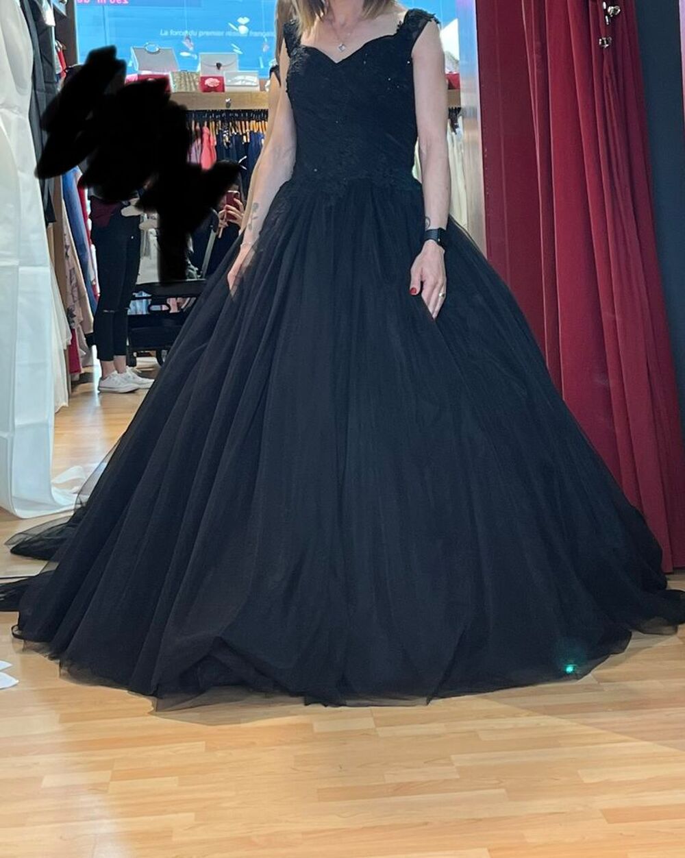 Robe de mari&eacute;e Noire Vêtements