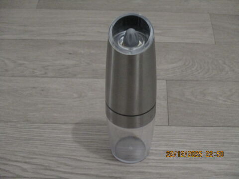  Moulin a sel ou poivre 10 Malz�ville (54)