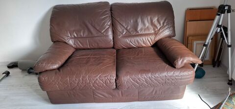 CANAPE CUIR 2 PLACES 65 Le Sourn (56)