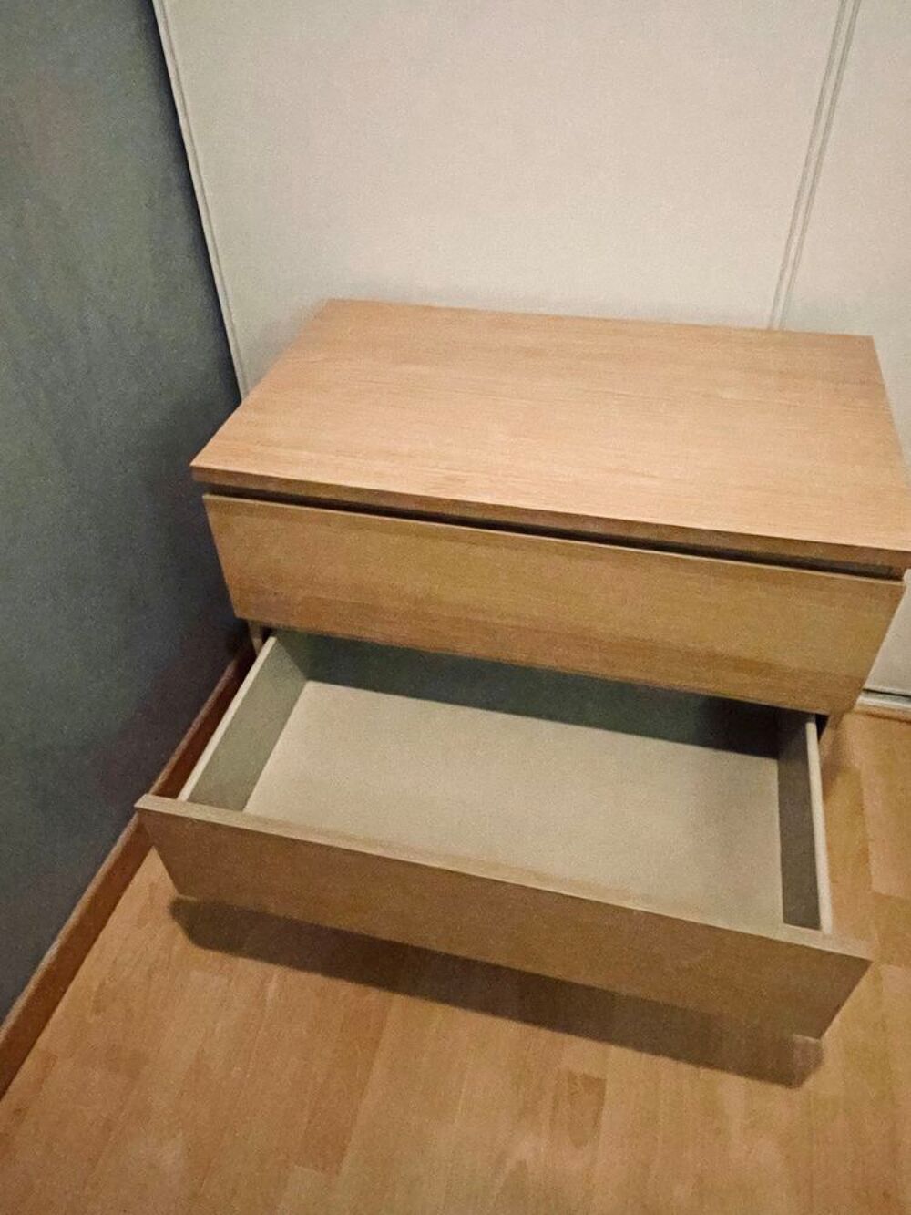 Commode IKEA Malm couleur ch&ecirc;ne Meubles
