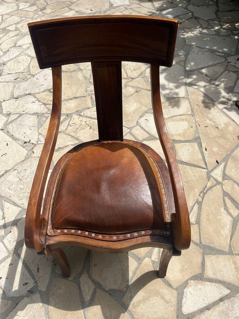 lot 2 chaises bois massif et cuir Meubles