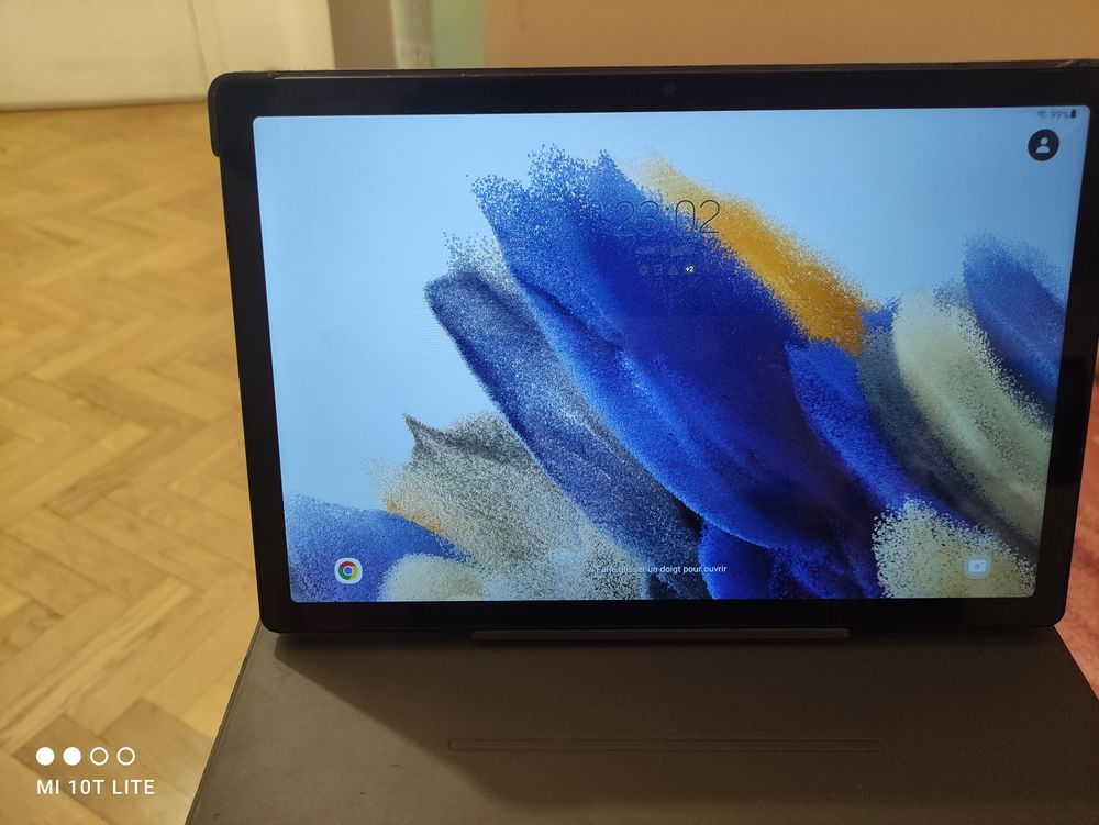 Galaxy tab A8 Téléphones et tablettes