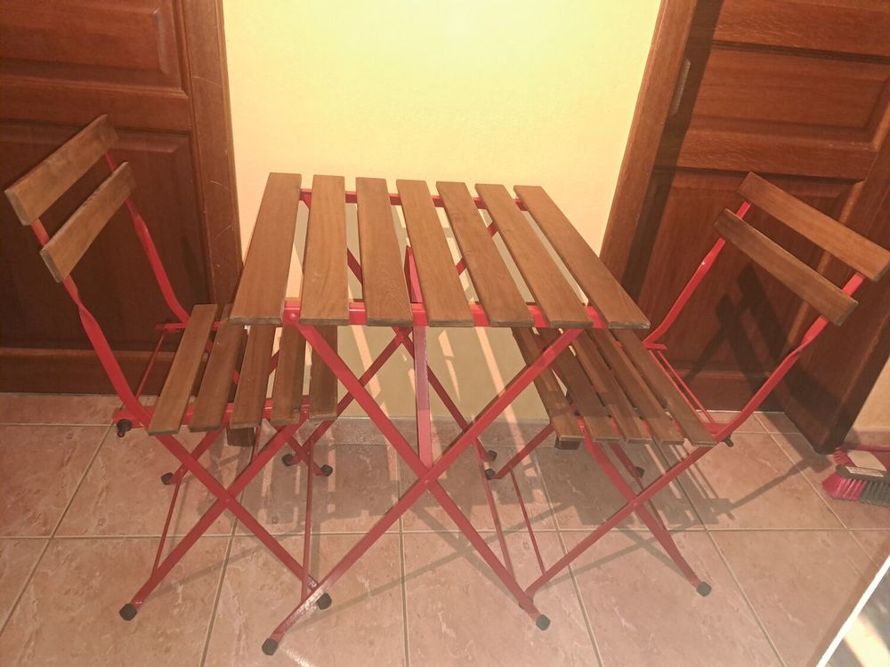Table + 2 chaises Jardin