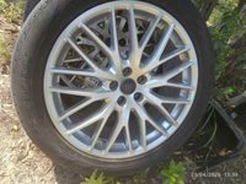 Pneu voiture - roue  occasion 83720 Trans-en-Provence
