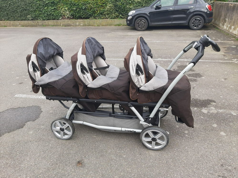 Poussette triple Peg Perego bon &eacute;tat Puériculture
