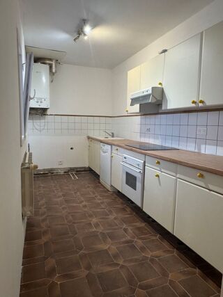  Appartement � vendre 2 pi�ces 48 m� N�mes