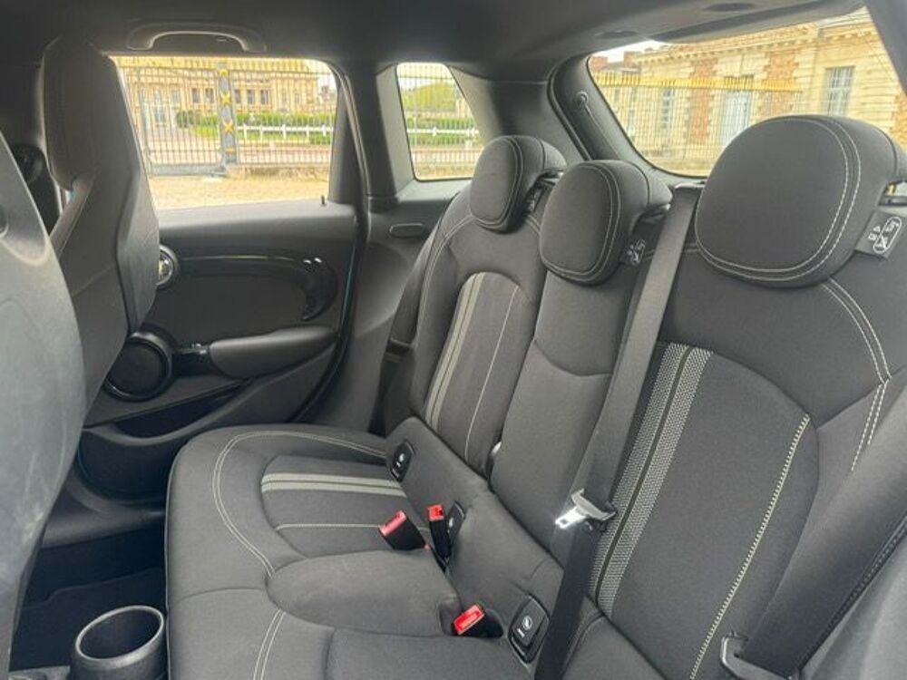 Cooper Hatch 5 Portes 136 ch BVA7 Finition John Works 2018 occasion 75015 Paris