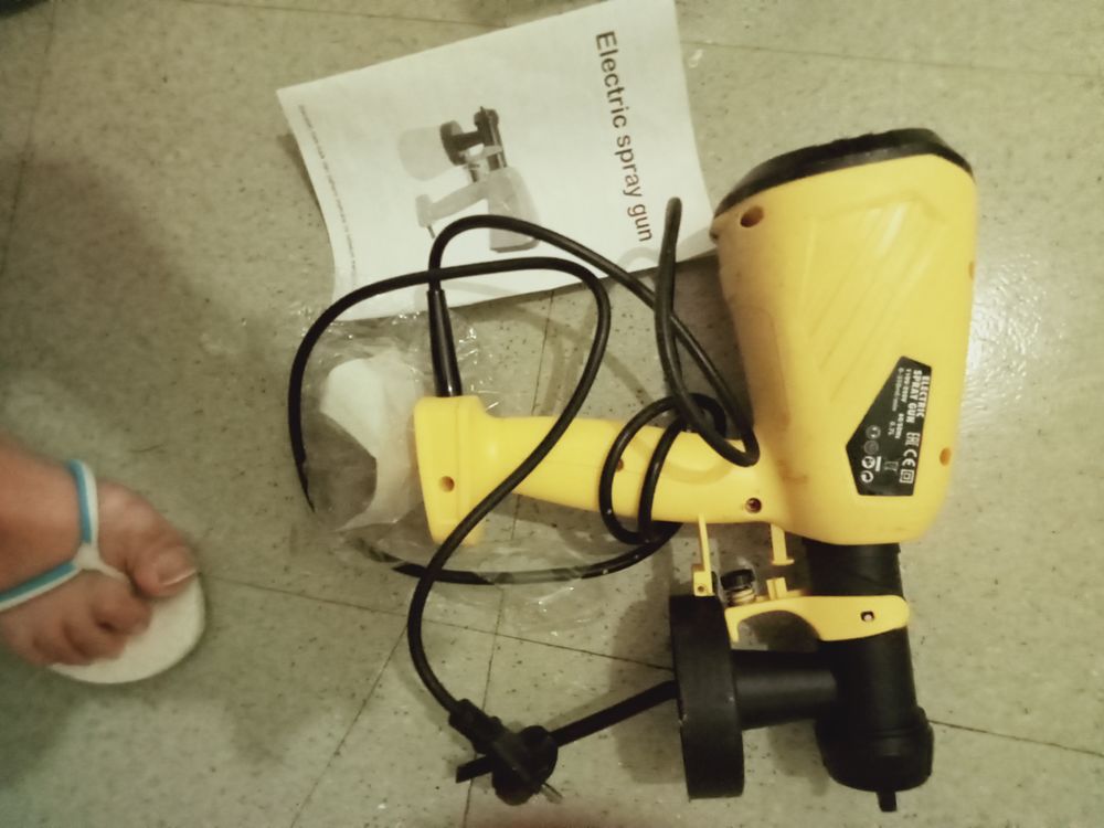 Pistolet &eacute;lectrique pour peinture Bricolage