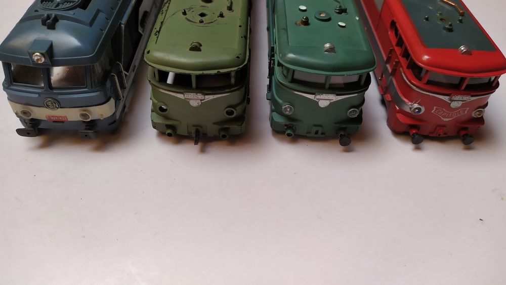 Train &eacute;lectrique : carrosseries de locomotive LIMA Jeux / jouets