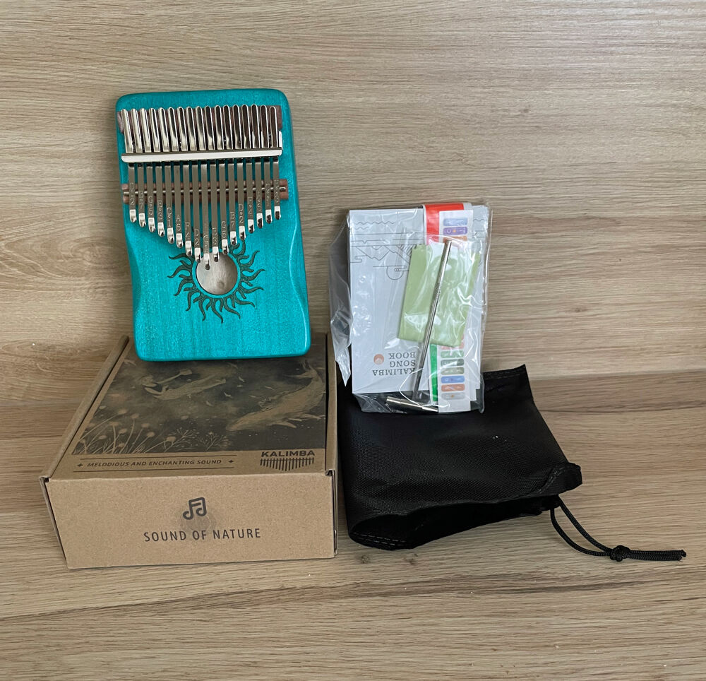Kalimba en bois d'&eacute;rable NEUF dans emballage d'origine Instruments de musique