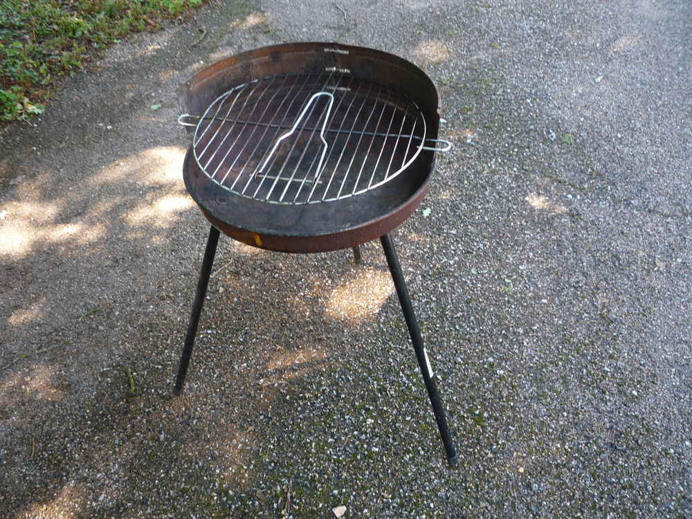 Barbecue t&ocirc;le Jardin
