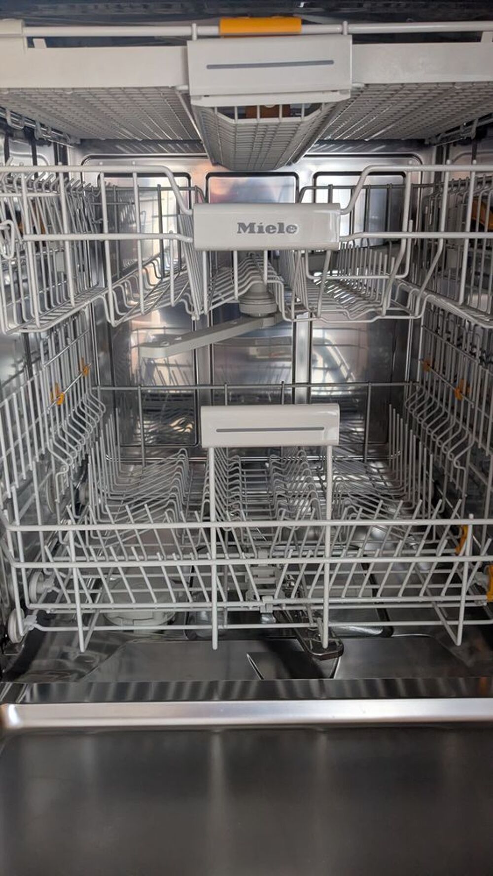 Lave-vaisselle Miele &agrave; poser Electroménager