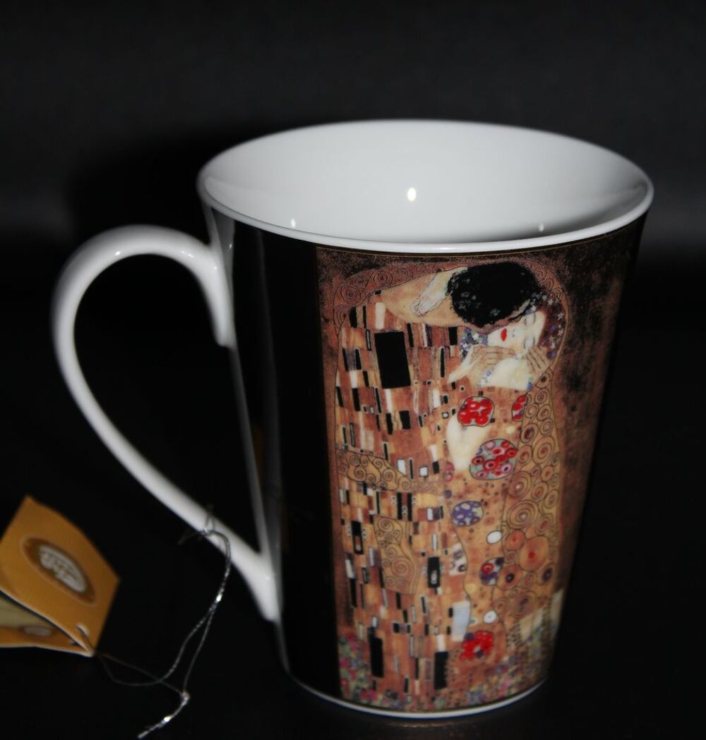 Tasse mod&egrave;le KLIMT le baiser 