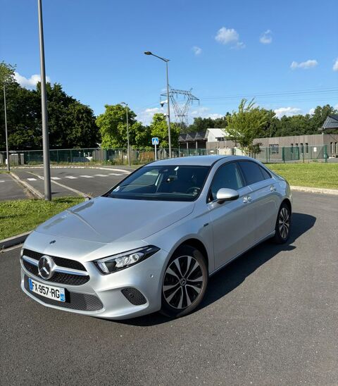 Mercedes Classe A 250 e 8G-DCT AMG Line 2021 occasion Bordeaux 33000