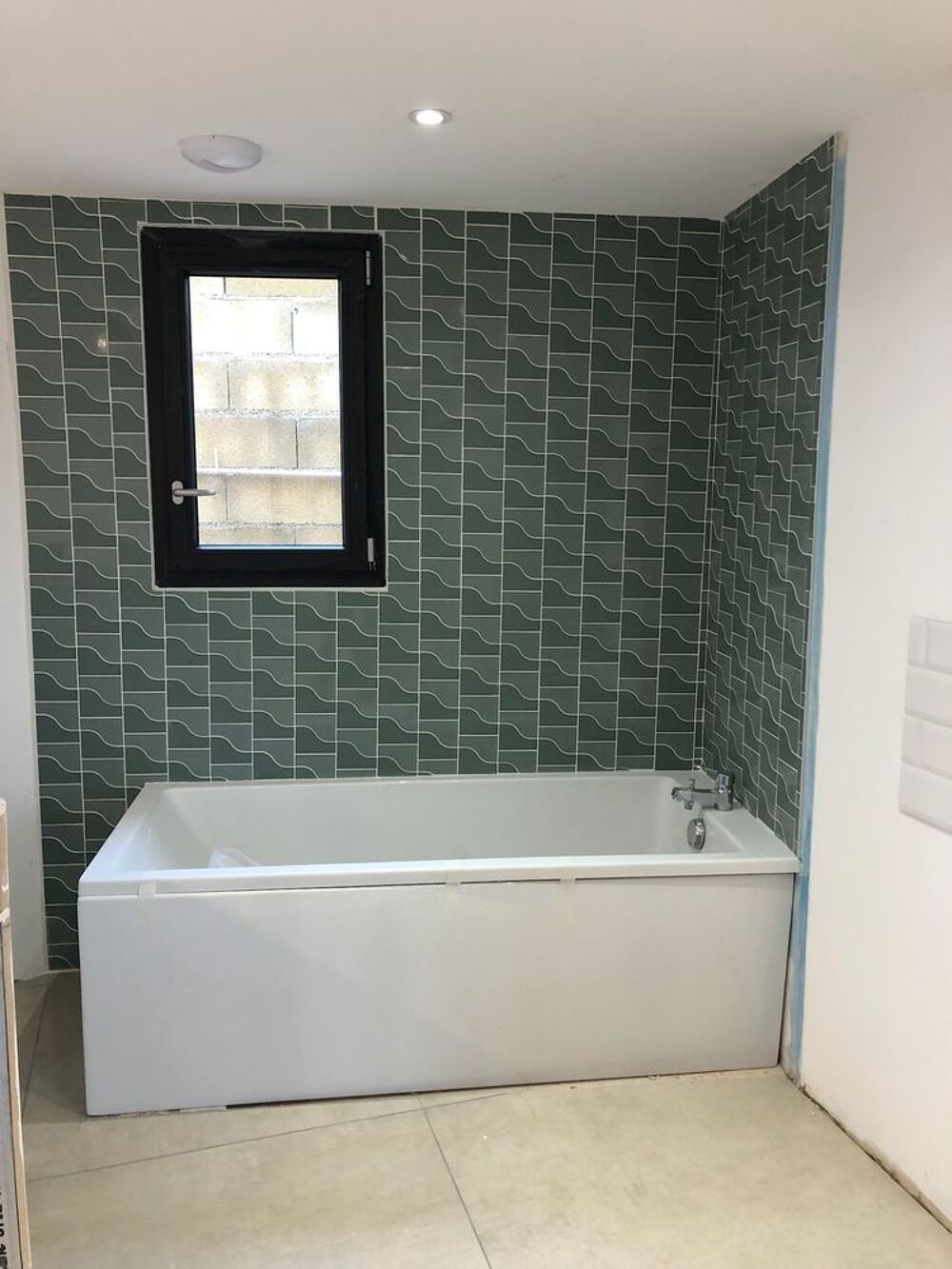 Fa&iuml;ence salle de bain Bricolage