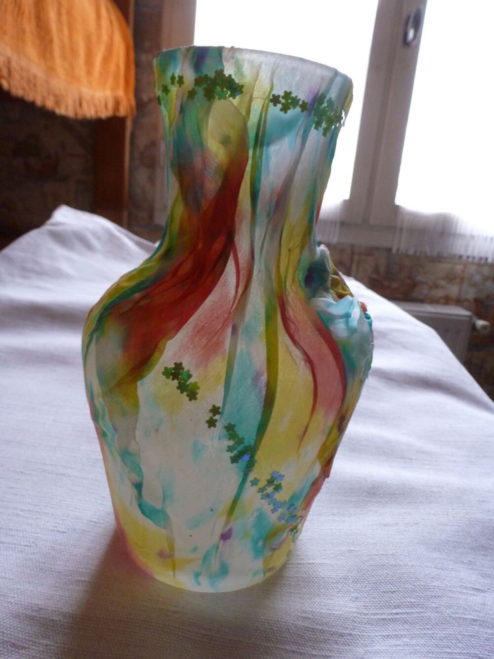 petits vases recouverts de soie Décoration