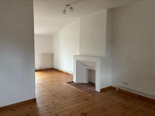  Appartement à louer 3 pièces 63 m²