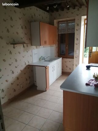  Maison à louer 4 pièces 85 m²