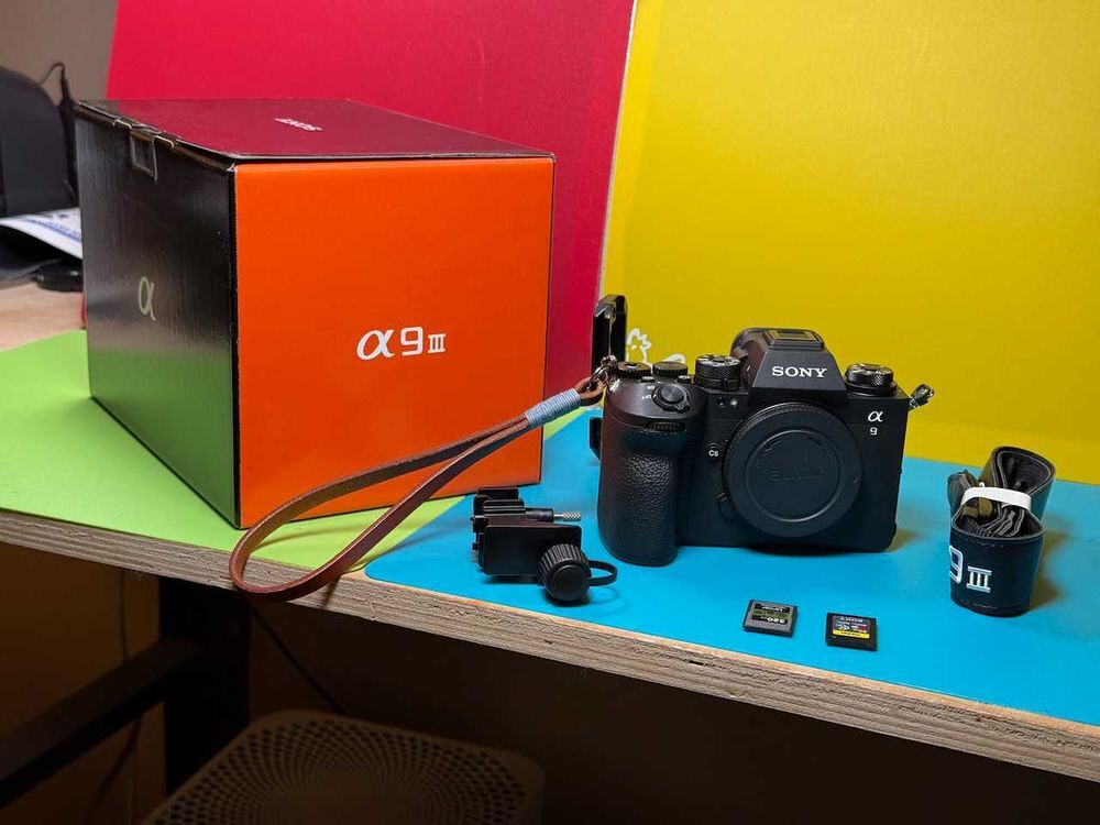 Appareil Photo Sony A9III et ses Accessoires Photos/Video/TV