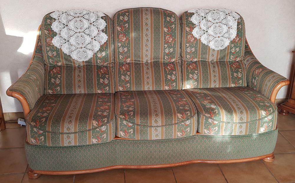 CANAPE ET SES 2 FAUTEUILS Meubles