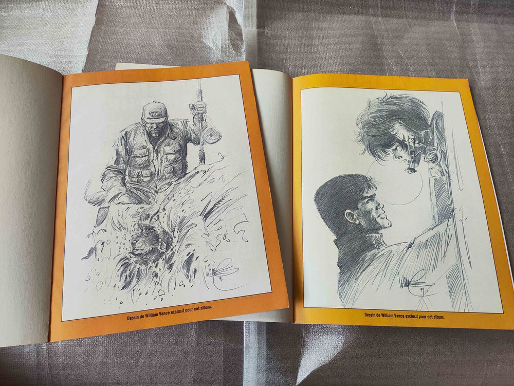 BD XIII - 18 volumes Livres et BD