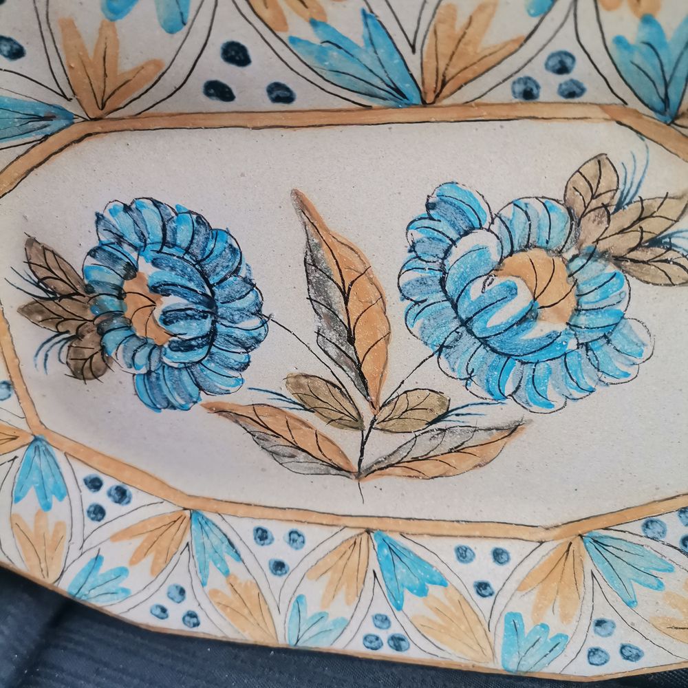 Lot de trois pi&egrave;ces d&eacute;coratives anciennes Décoration