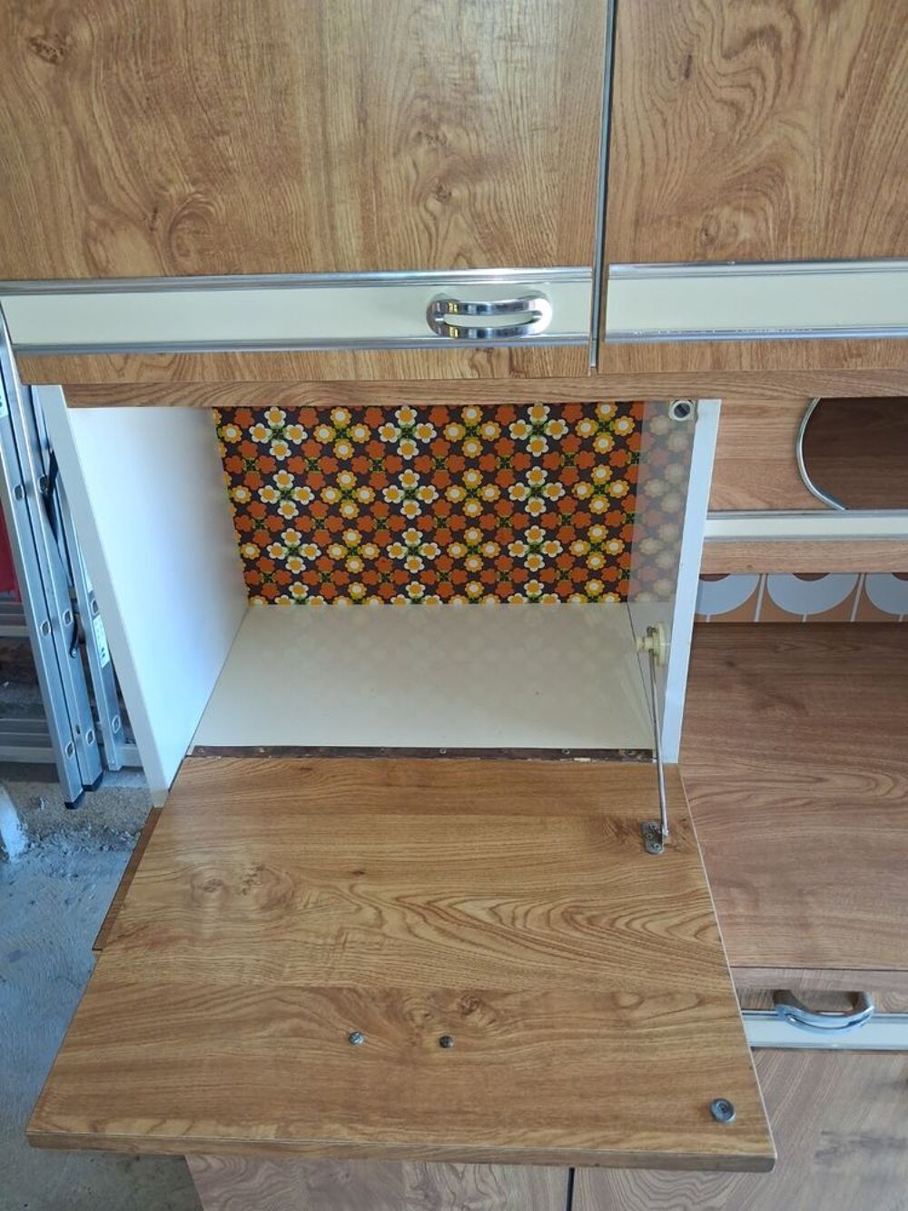 BUFFET DE CUISINE VINTAGE EN FORMICA Meubles