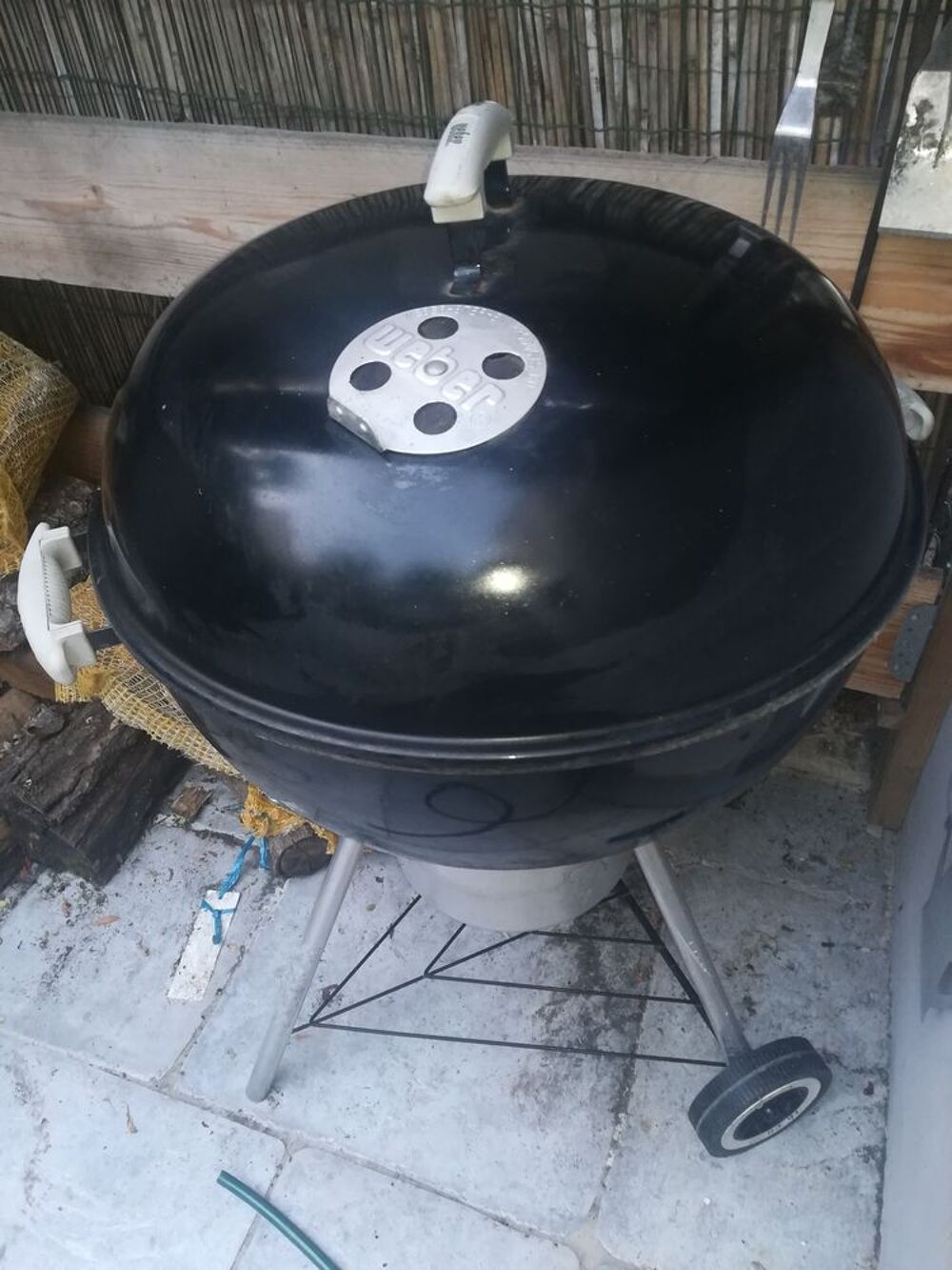BARBECUE WEBER 57CM + HOUSSE+BROSSE Jardin