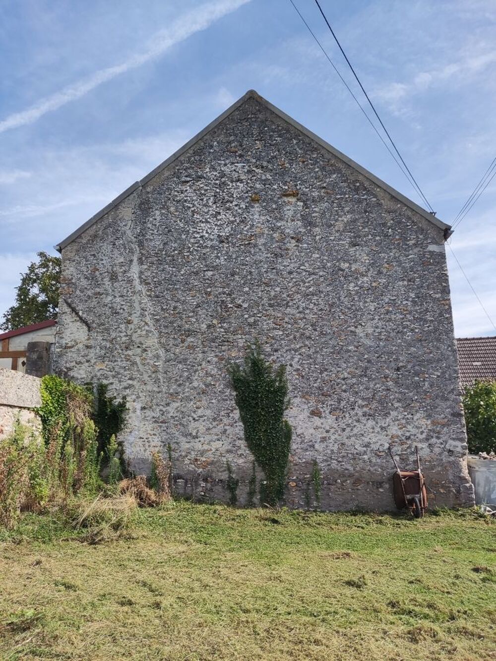 Vente Remise/Grange Remise / Grange 170 m2 Boissy-le-sec (91) Boissy-le-sec