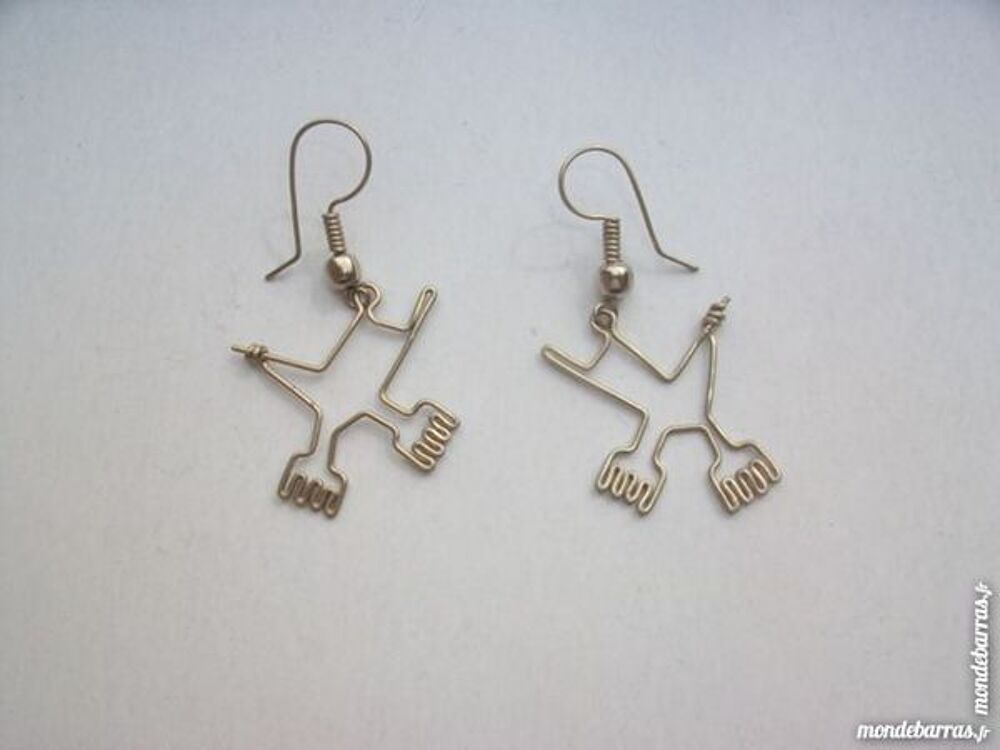 Boucles d'oreilles pendant main Nazca artisanales Bijoux et montres