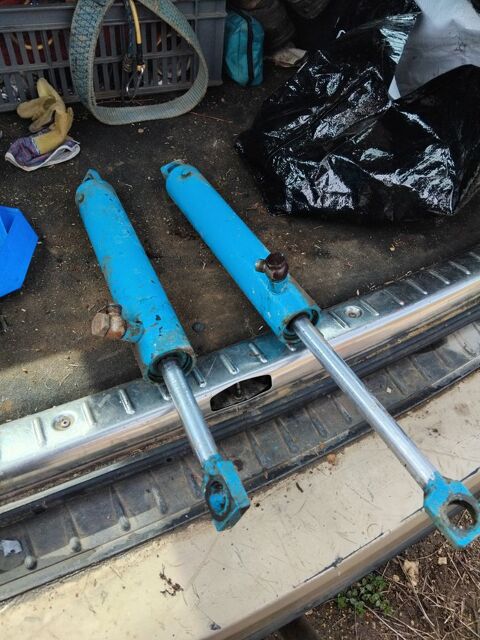 piece hidraulique 10 Corpeau (21)